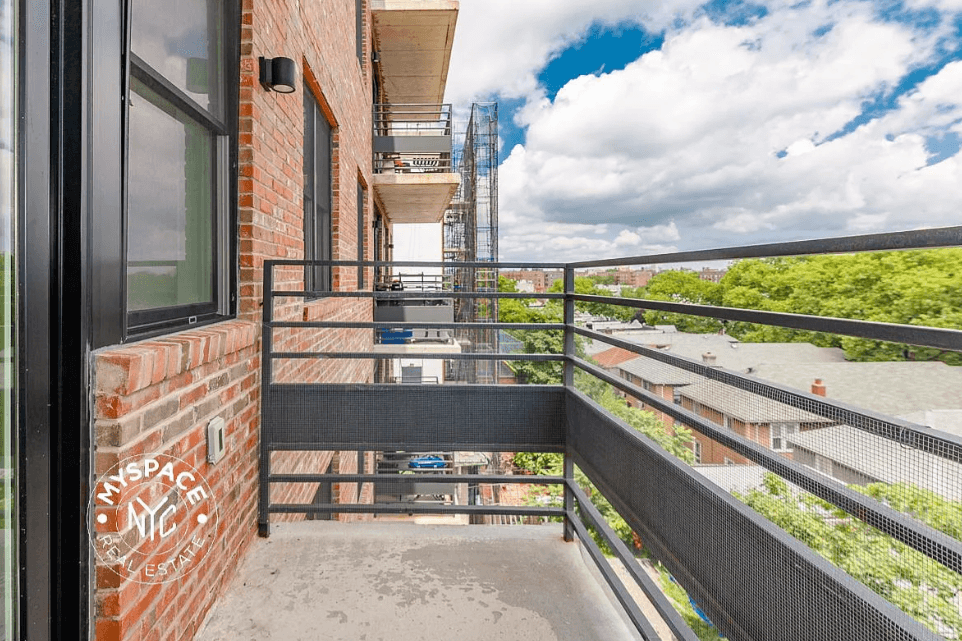 581 Ocean Parkway 6B